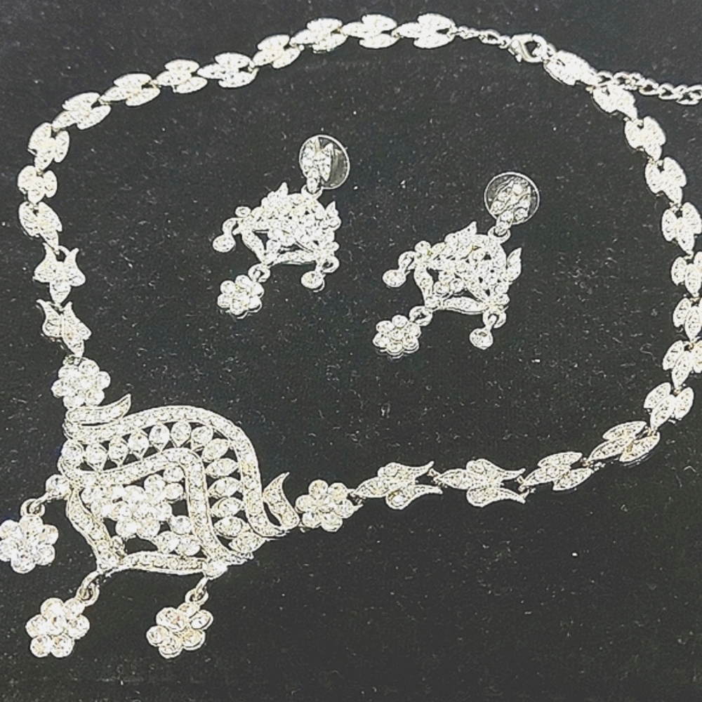 Vintage Diamante Crystal Necklace & Drop Earrings